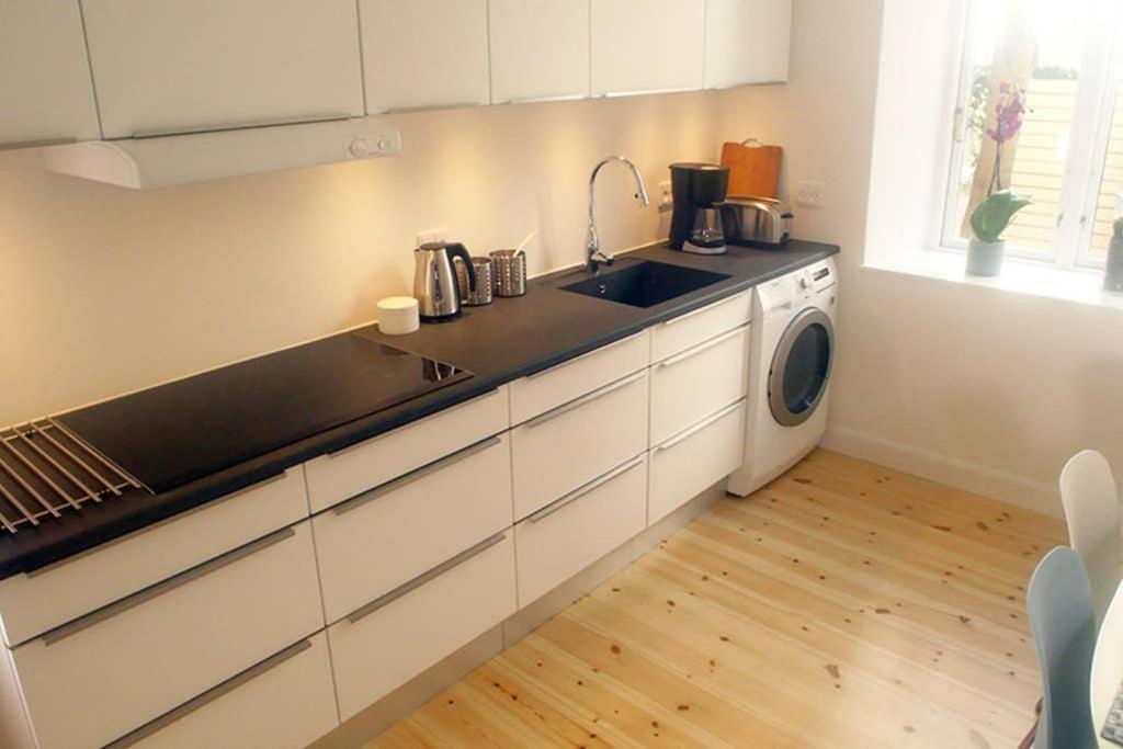 Next To New Harbor / 3 Bedroom & 2 Bath Rooms コペンハーゲン エクステリア 写真